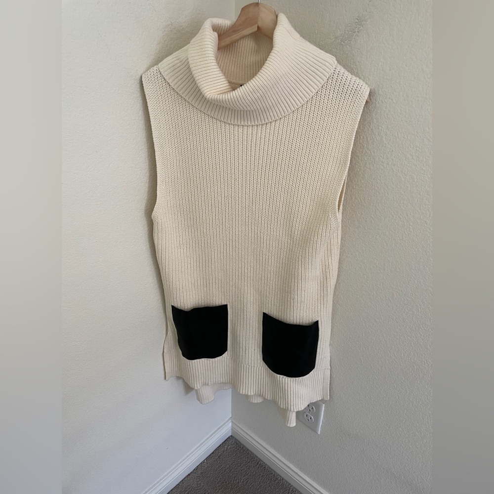 Banana Republic HIGH/LOW SLEEVELESS TURTLENECK TUNIC vest cream black pockets